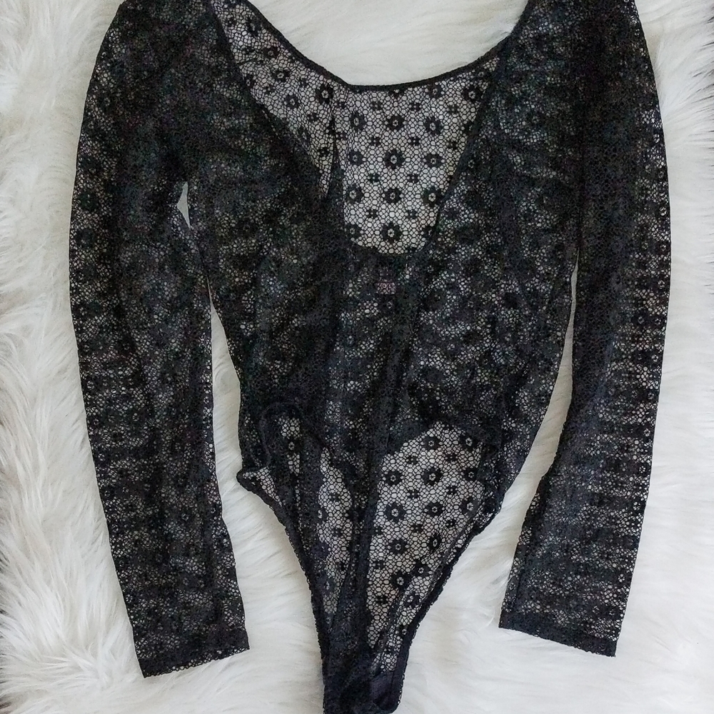 🔥NWOT Victoria's Secret Bodysuit - Picture 3 of 6